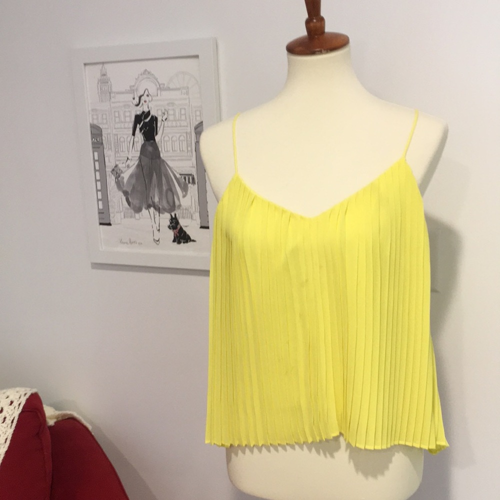 Yellow tank